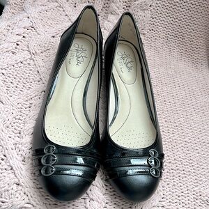Life Stride Flats